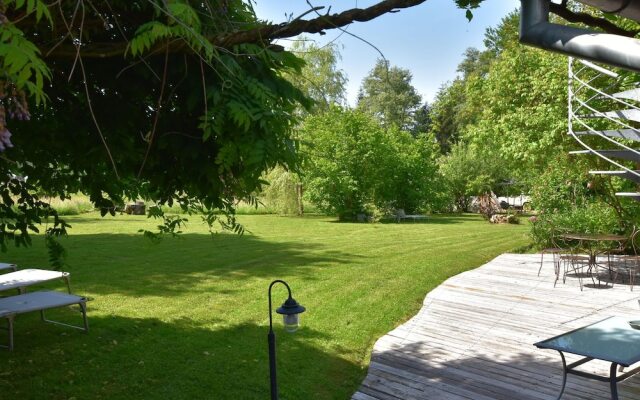 Modern Holiday Home in Niderviller France with Jacuzzi