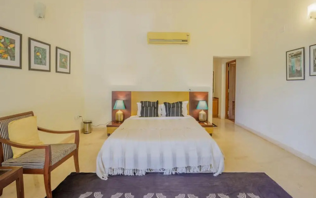 Stunning Hilltop 3BR Villa w Pool and River View