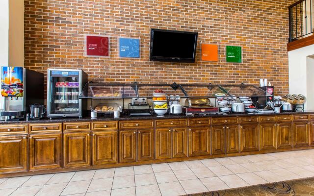 Comfort Inn Warner Robins - Robins Air Force Base Area