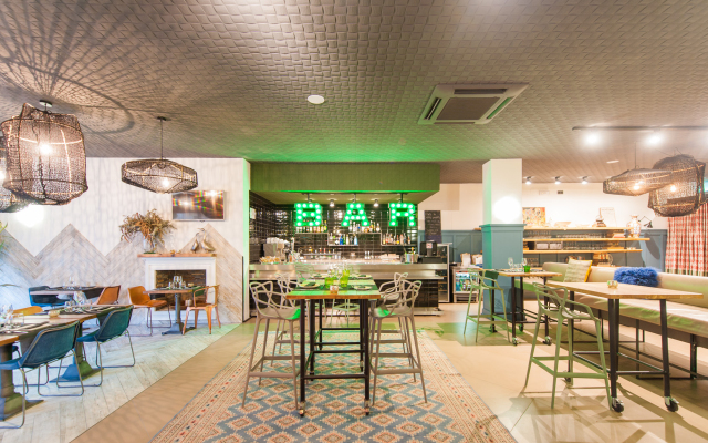 New Hotel Colón