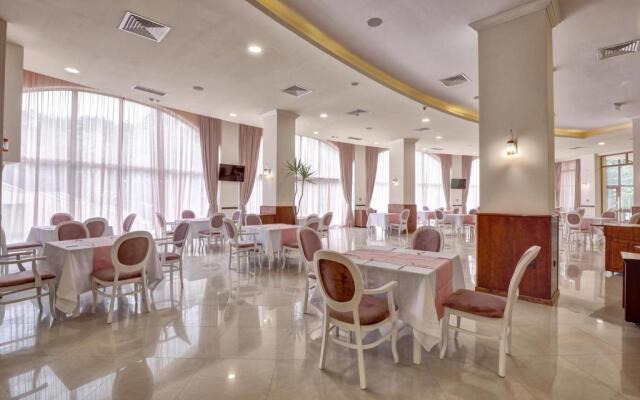Continental Apartments