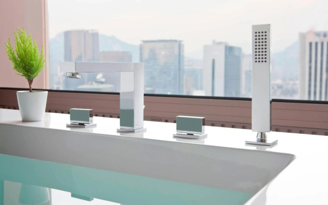 THE PLAZA Seoul, Autograph Collection