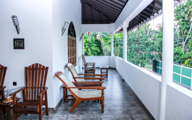Negombo Village