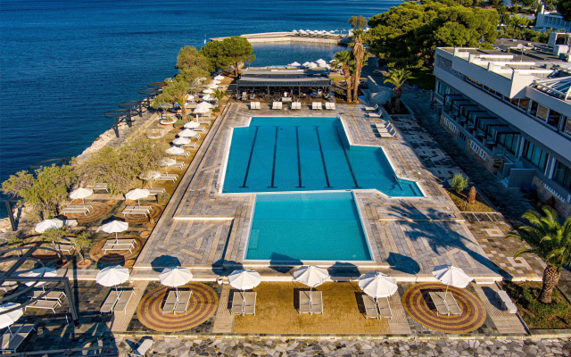 Ramada by Wyndham Loutraki Poseidon Resort
