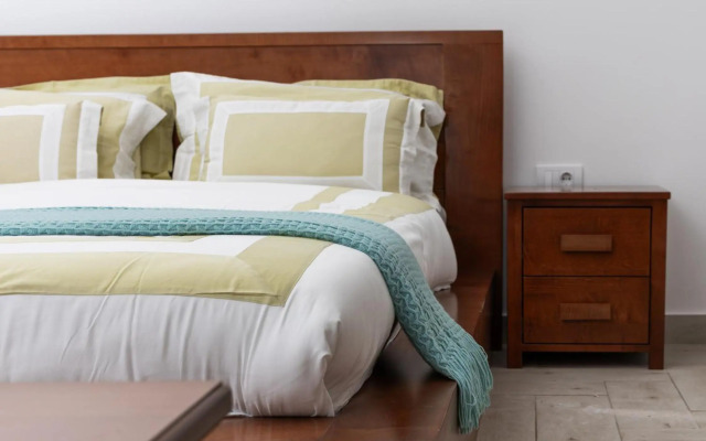 Mashtra The Olive House