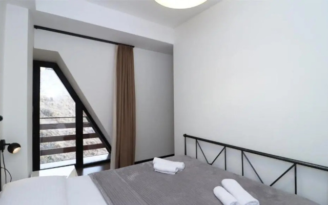 1BR Apartment for 4 in Marshall Gudauri