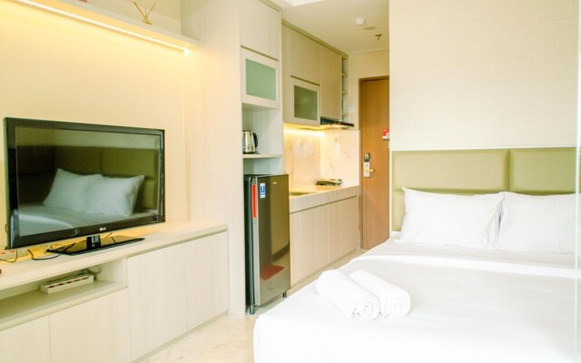 Cozy Stay And Strategic Studio Apartment At B Residence Bsd