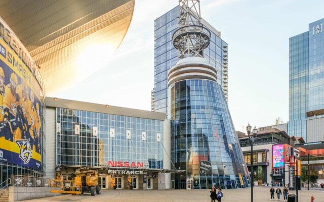 FRONTDESK Fairfax Flats West End Nashville