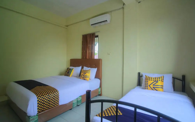 SPOT ON 2305 Andys Nur Penginapan