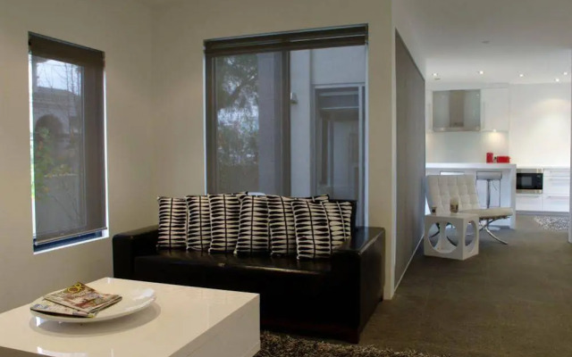 Boutique Stays - Brighton on Munro