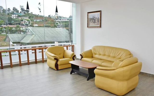 OYO 446 Yensfield Hotel