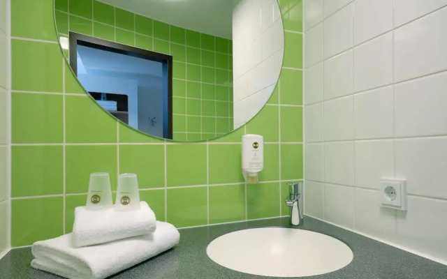 B&B Hotel Freiburg-Süd