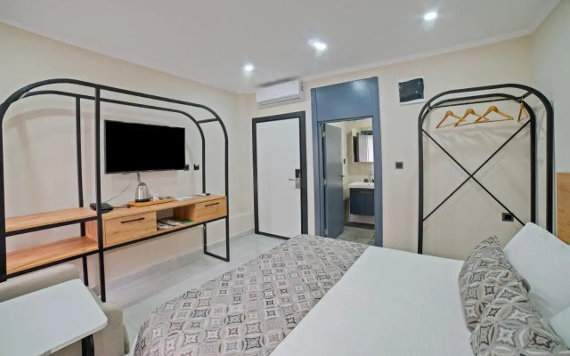 City Moonlight Apart Hotel