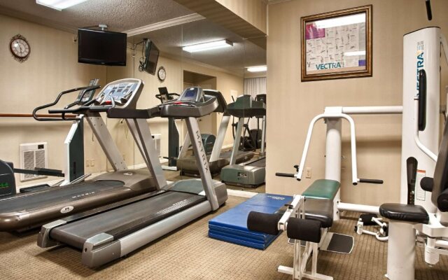 Best Western Plus Pepper Tree Inn