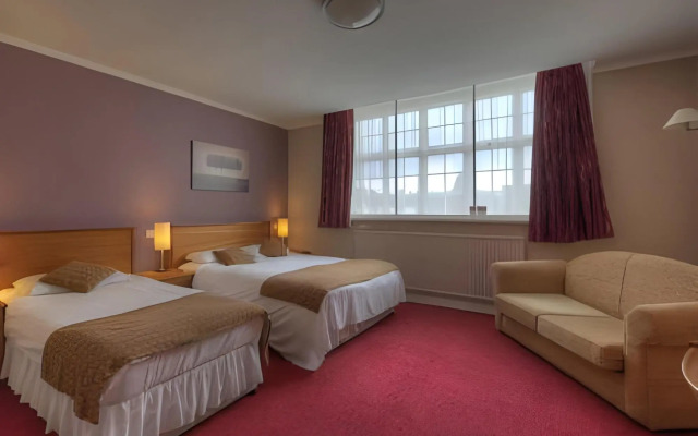 Bridge Inn Hotel