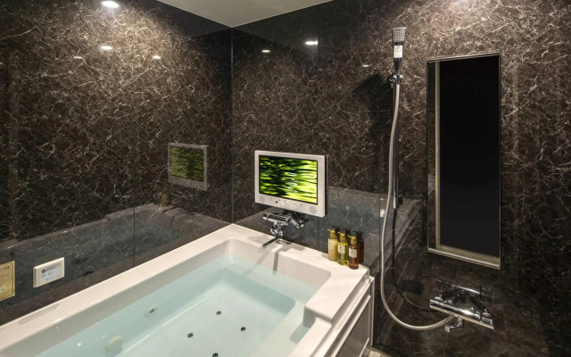 Hotel The Grandee Shinsaibashi