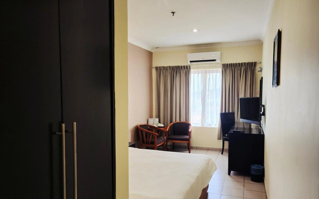 Megah D'Aru Hotel