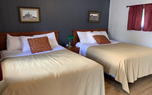 Glen Garry Motel and Cottages