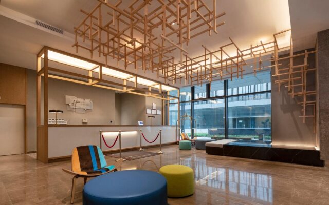 Holiday Inn Express Shenzhen Songgang
