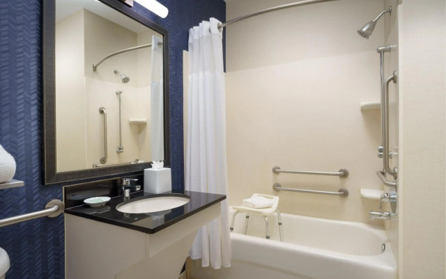 Fairfield Inn And Suites By Marriott Boca Raton