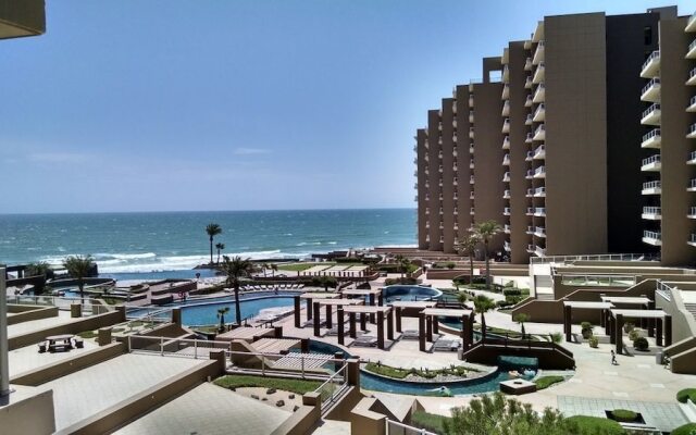 Las Palomas Topaz 302 Apartment 2