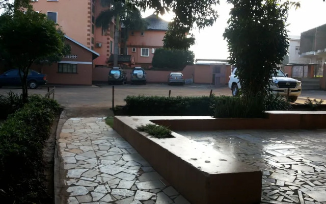 Garden Inn