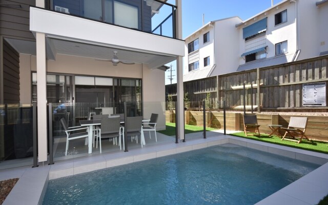 The Shae Luka Private Apartment