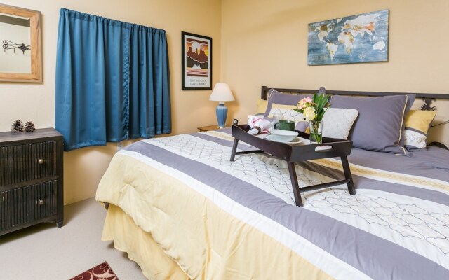 Casita Red Rock by RedAwning