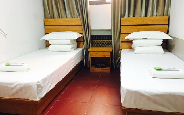Beijing Gulou Riverside Youth Hostel