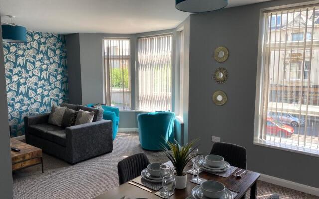 Blackpool Sleepover Apartment 4 Free Parking Sleeps 6
