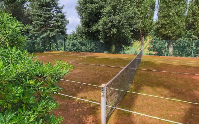 Cozy Villa for Six Guests