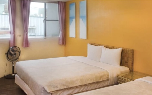 Xinyu Holiday Inn