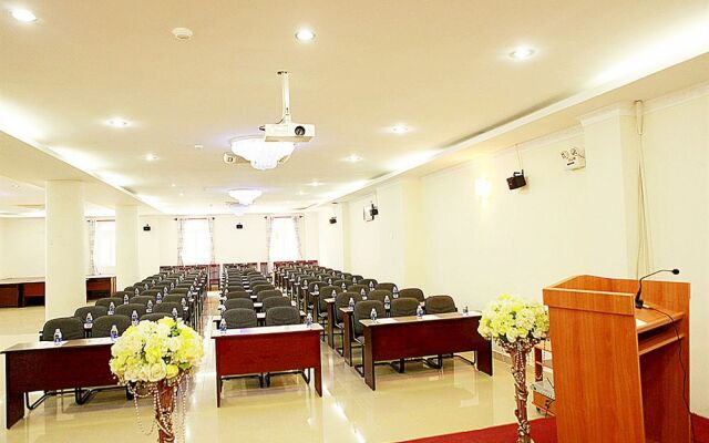 Hanh Phuc Hotel