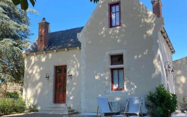 Gîte Ainay-le-Vieil, 3 pièces, 6 personnes - FR-1-586-7