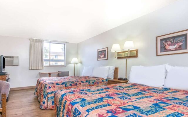 Super 8 Missoula/Brooks Street