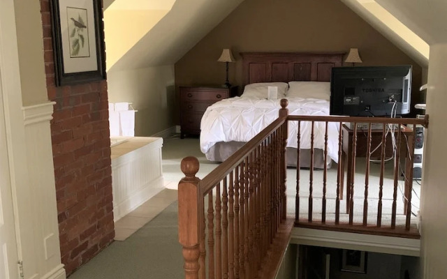The Red Coat Bed & Breakfast