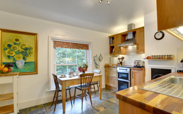 Holiday Home Eatenden Tower