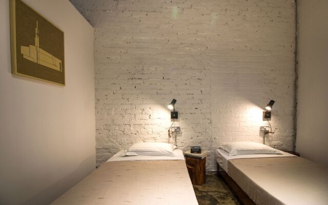 The Brownstone Hostel & Space