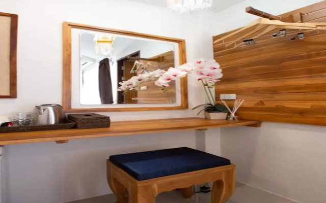 Anumat Premium Budget Hotel