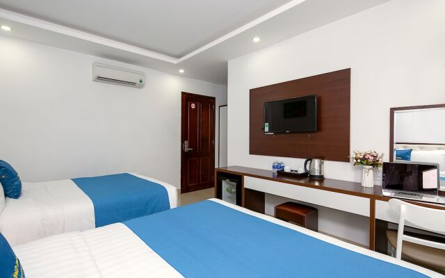 North East Hotel