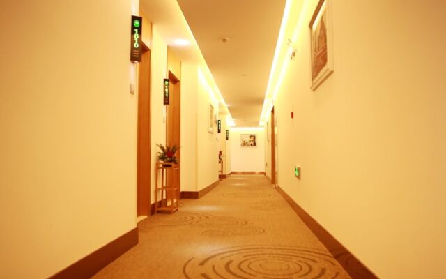 GreenTree Inn Huzhou Zhili Fortune Plaza Wuxing Avenue Express Hotel