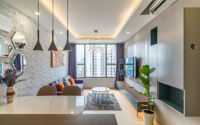 MK Rivergate Apartment