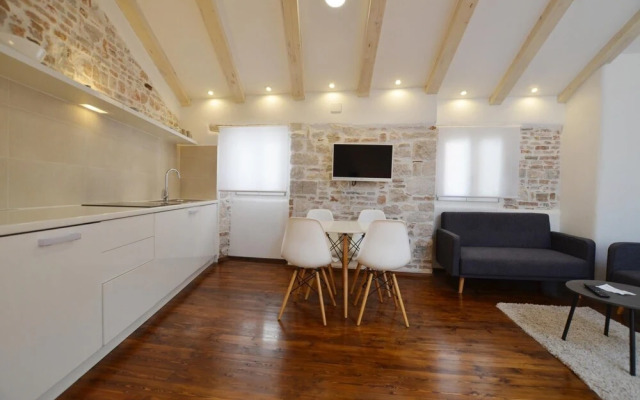 Grisia Attick in Rovinj