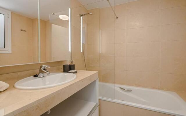 Ocean View Apartment in Arenas Negras PA05