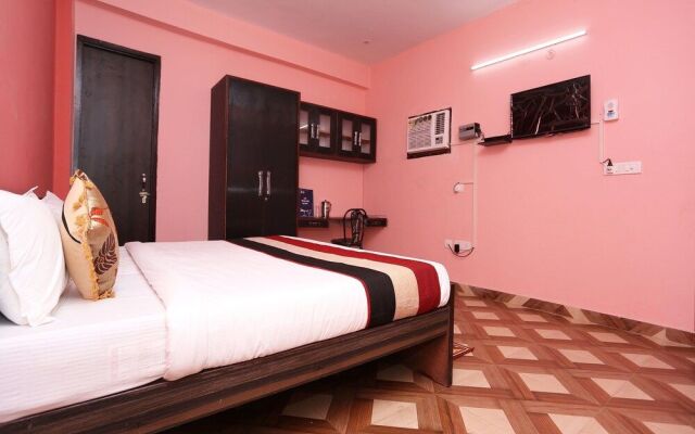 OYO 12220 Krishnavi INN