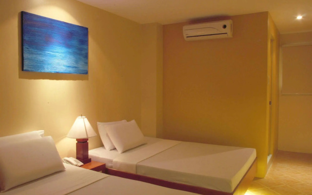 Skyblue Hotel