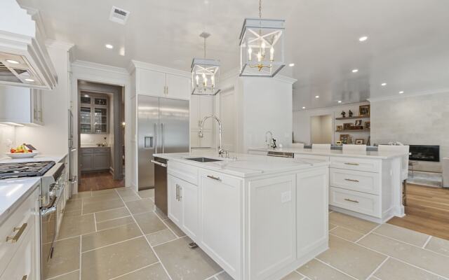 The Above Signature Estate 5 Bedroom Estate