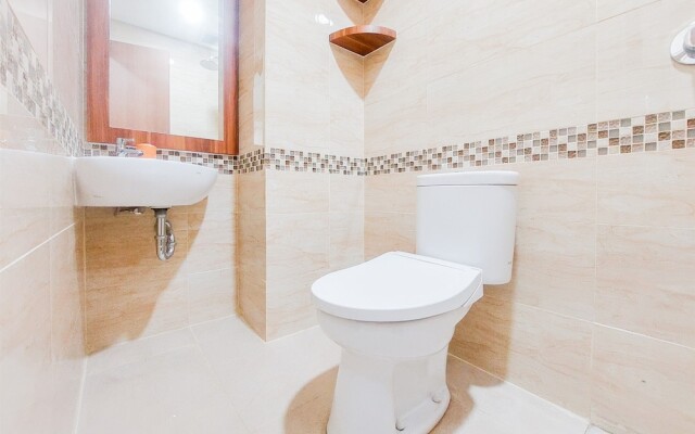 Good Deal And Modern Look Studio Apartment B Residence