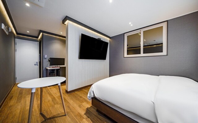 Daegu Taejeondong Hotel Rubato RB