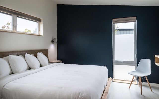 Lodges on Vashon